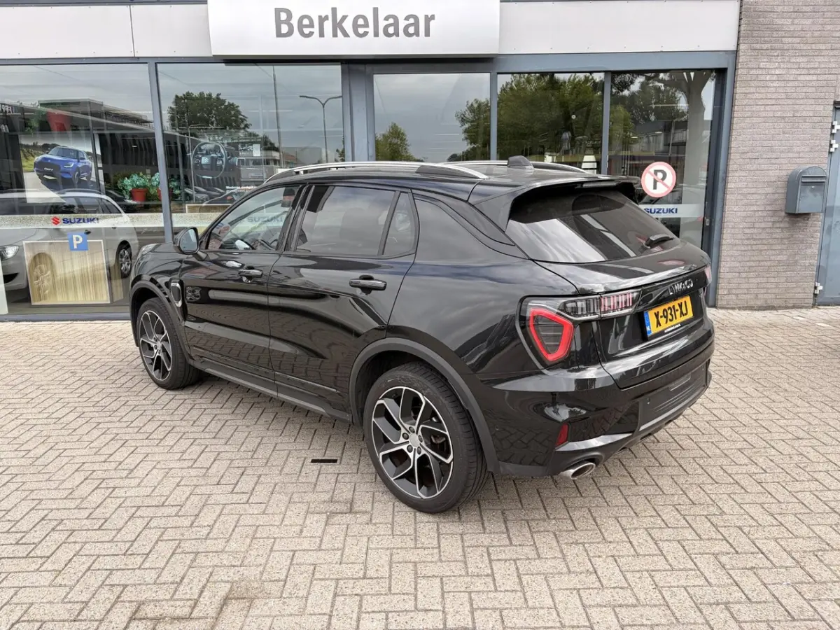 1.5 Black & Black Edition| Zwarte hemel |