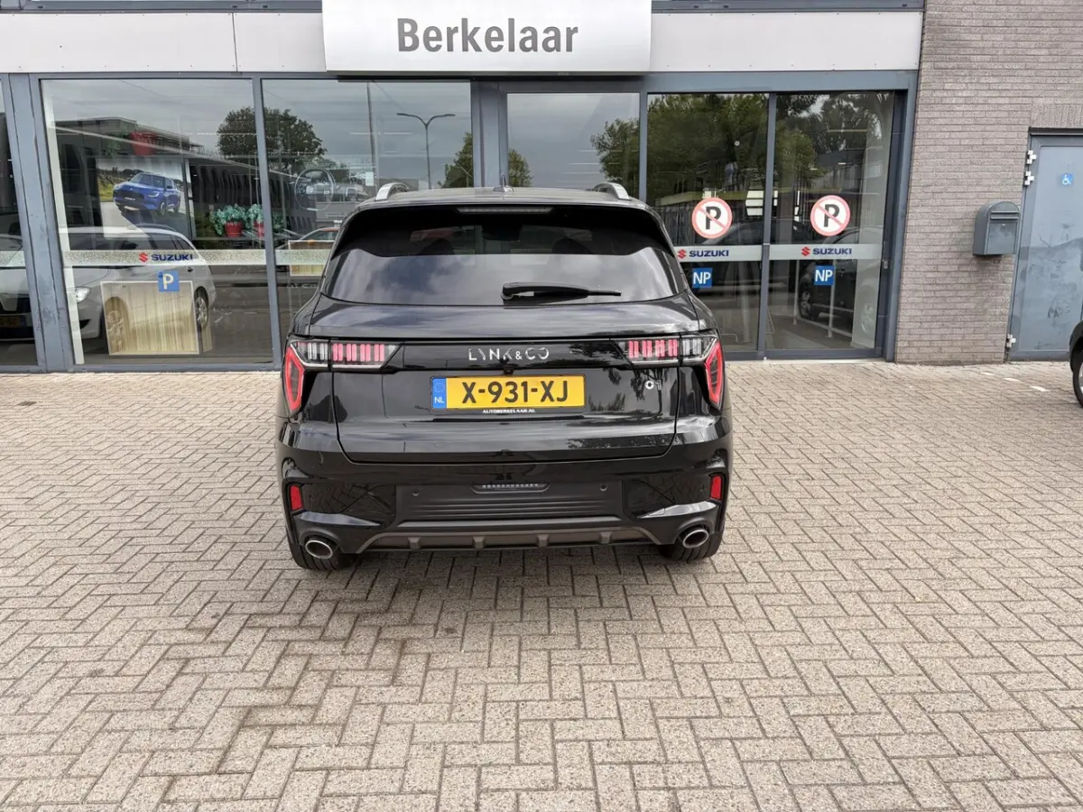 1.5 Black & Black Edition| Zwarte hemel |