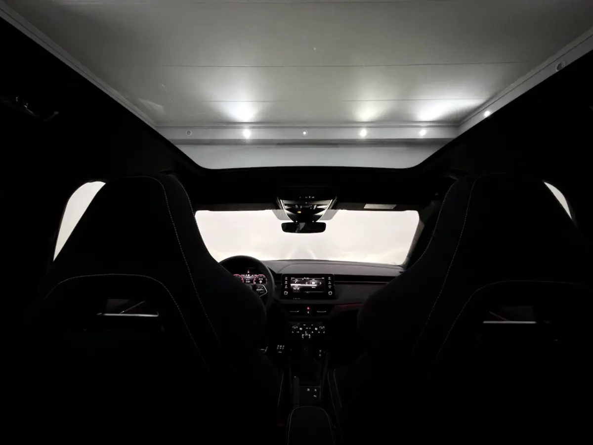 1, 5 TSI Monte Carlo Panoramadak, Camera, Apple carplay, Keyless start, Elektrische achter