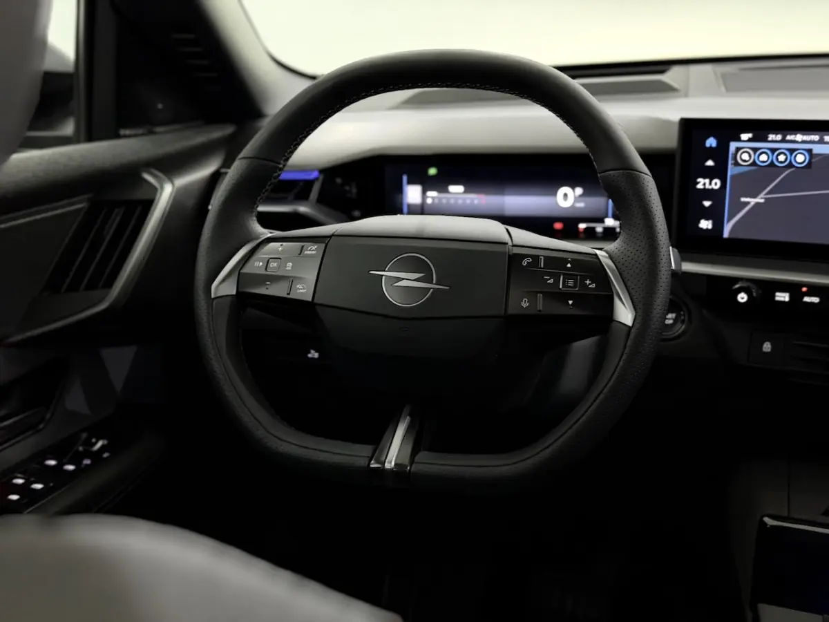 1.2 Turbo Hybrid GS-e 360 Camera, Head-up display, Navi, Winterpakket, Keyless start, Half
