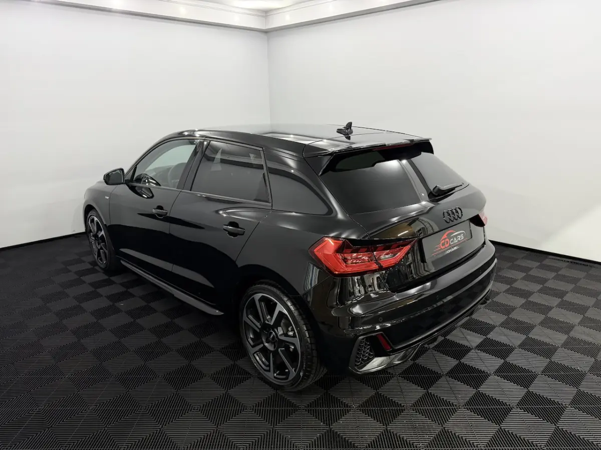 30 TFSI S-line 116PK Camera, Navi, Virtual desk, Keyless start, Cruise control, A start st