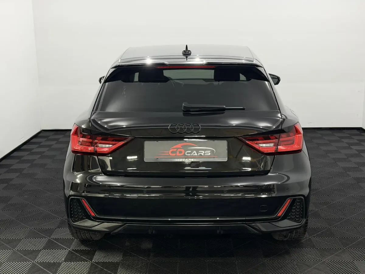 30 TFSI S-line 116PK Camera, Navi, Virtual desk, Keyless start, Cruise control, A start st