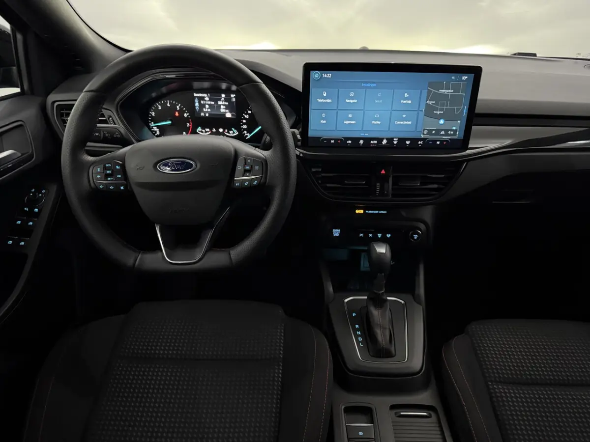 1.0 EcoBoost Hybrid ST Line 155pk Camera, Navi, Clima, Keyless start, Cruise control, Rijs
