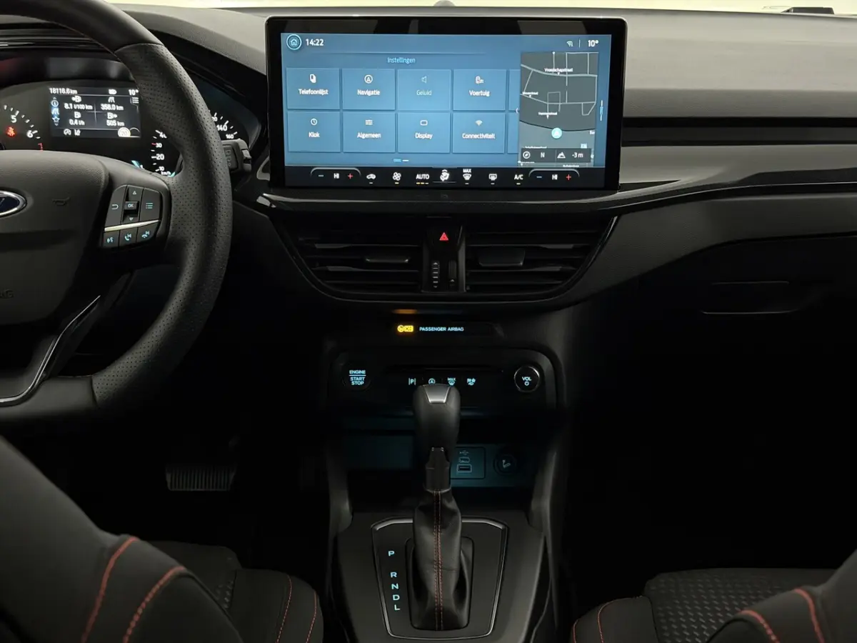 1.0 EcoBoost Hybrid ST Line 155pk Camera, Navi, Clima, Keyless start, Cruise control, Rijs