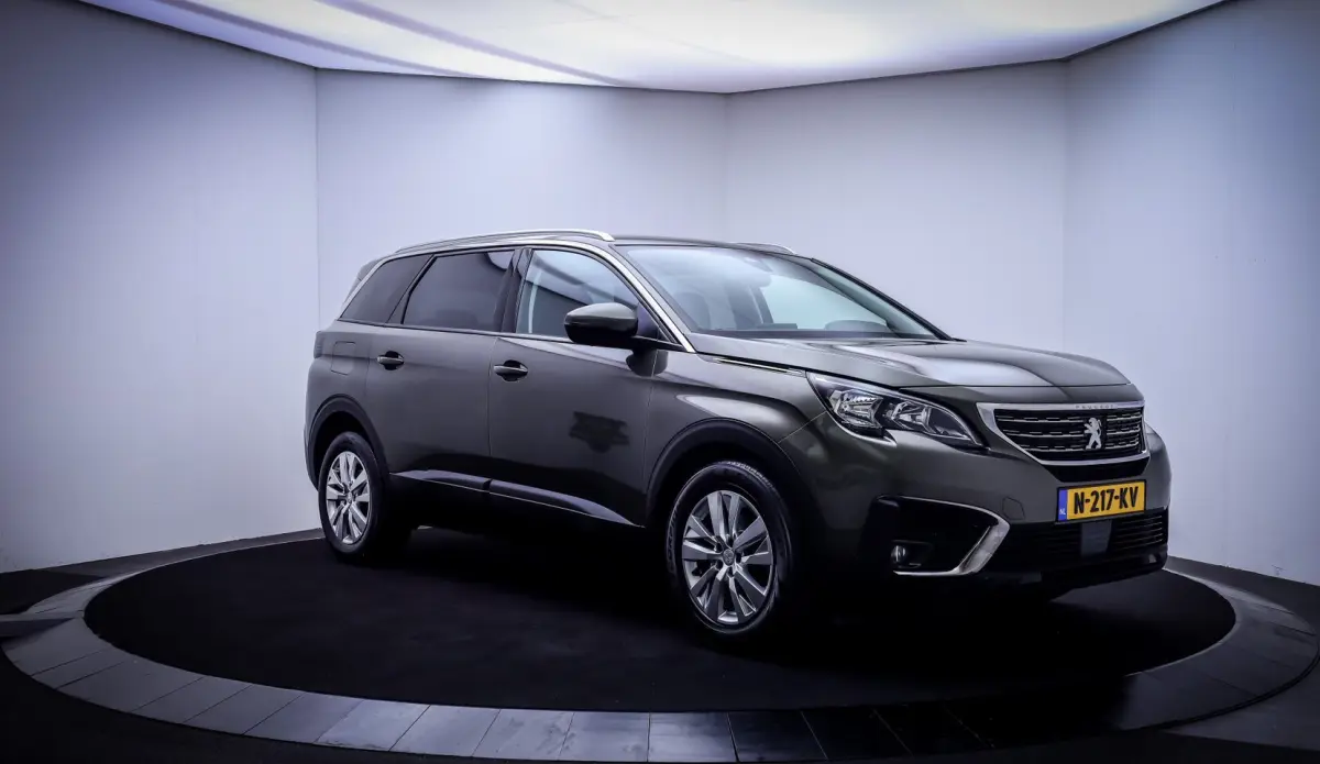 1.2T Aut.7p Active Pack 360 CAMERA | NAVI | CARPLAY | CLIMA | CRUISE | PDC V+A | LMV
