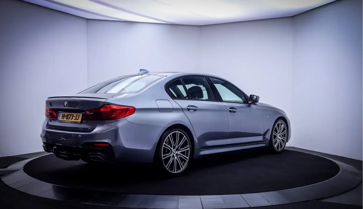 520iA M-SPORT High Executive Edition FULL LED | HARMAN KARDON | STOELVERW+KOELING | LEDER