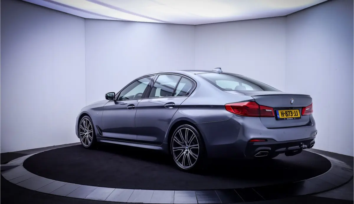 520iA M-SPORT High Executive Edition FULL LED | HARMAN KARDON | STOELVERW+KOELING | LEDER