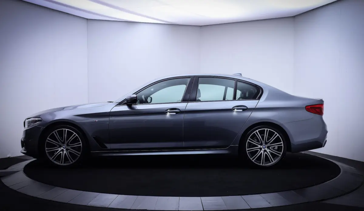 520iA M-SPORT High Executive Edition FULL LED | HARMAN KARDON | STOELVERW+KOELING | LEDER