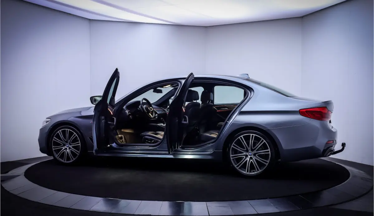 520iA M-SPORT High Executive Edition FULL LED | HARMAN KARDON | STOELVERW+KOELING | LEDER