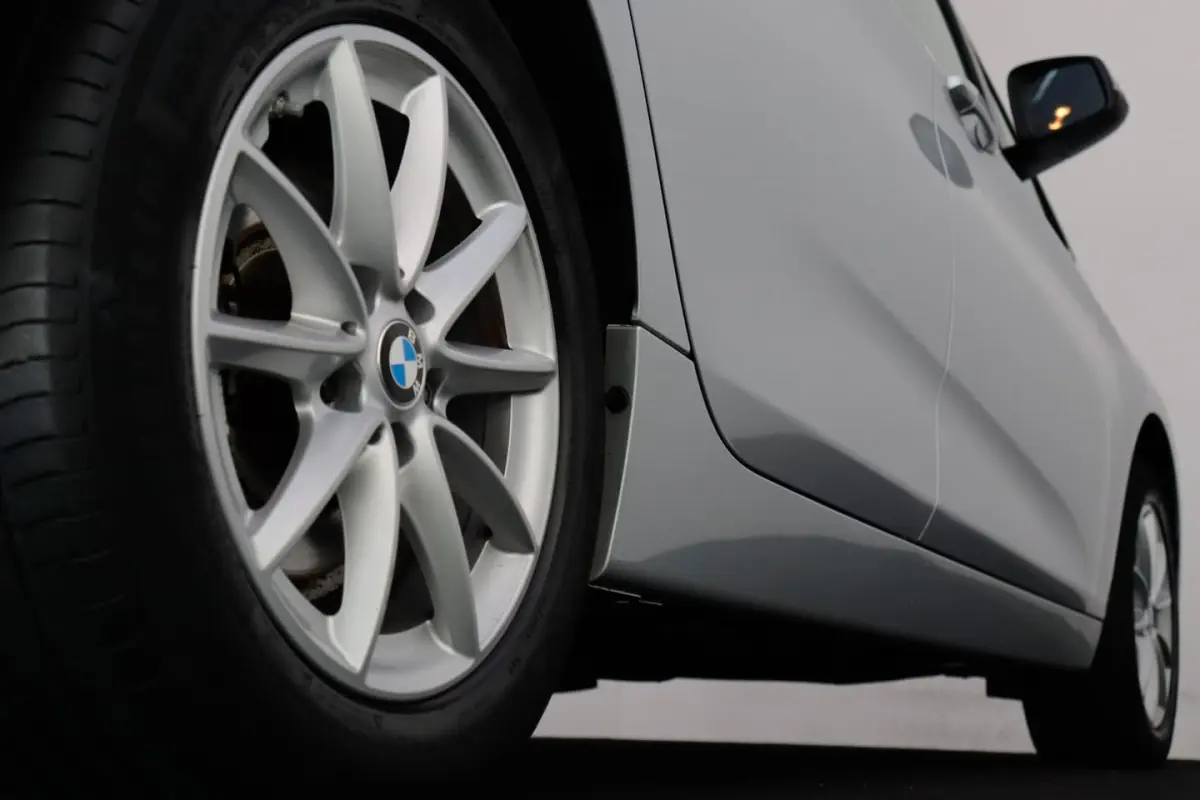 216i 7Pers.Executive Edition NAVI | DAB | BLUETOOTH | PDC V+A | LMV