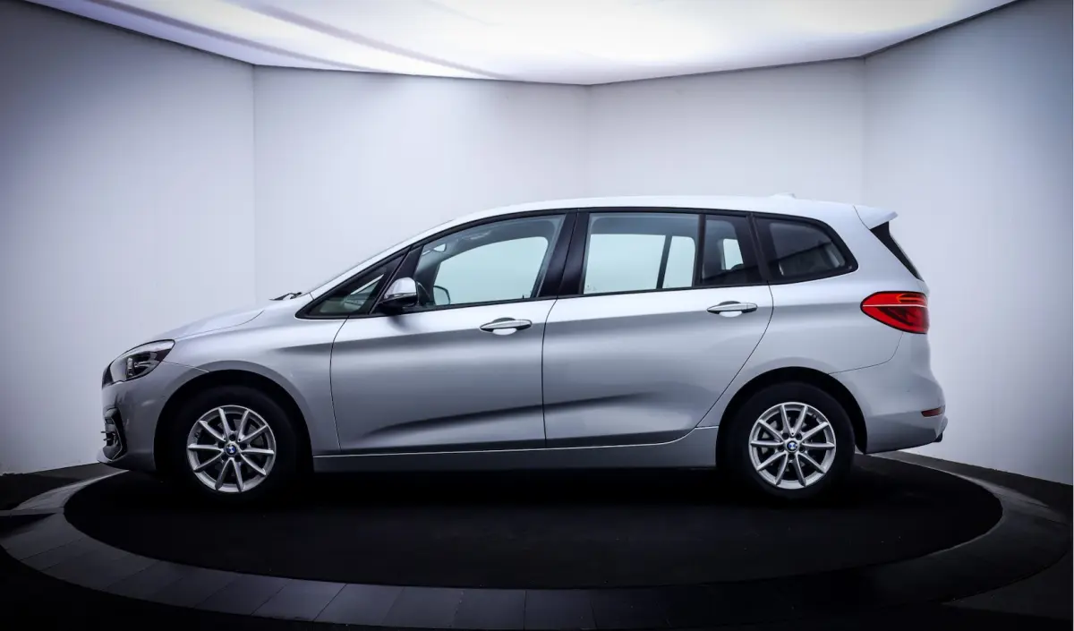 216i 7Pers.Executive Edition NAVI | DAB | BLUETOOTH | PDC V+A | LMV
