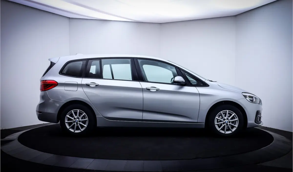 216i 7Pers.Executive Edition NAVI | DAB | BLUETOOTH | PDC V+A | LMV