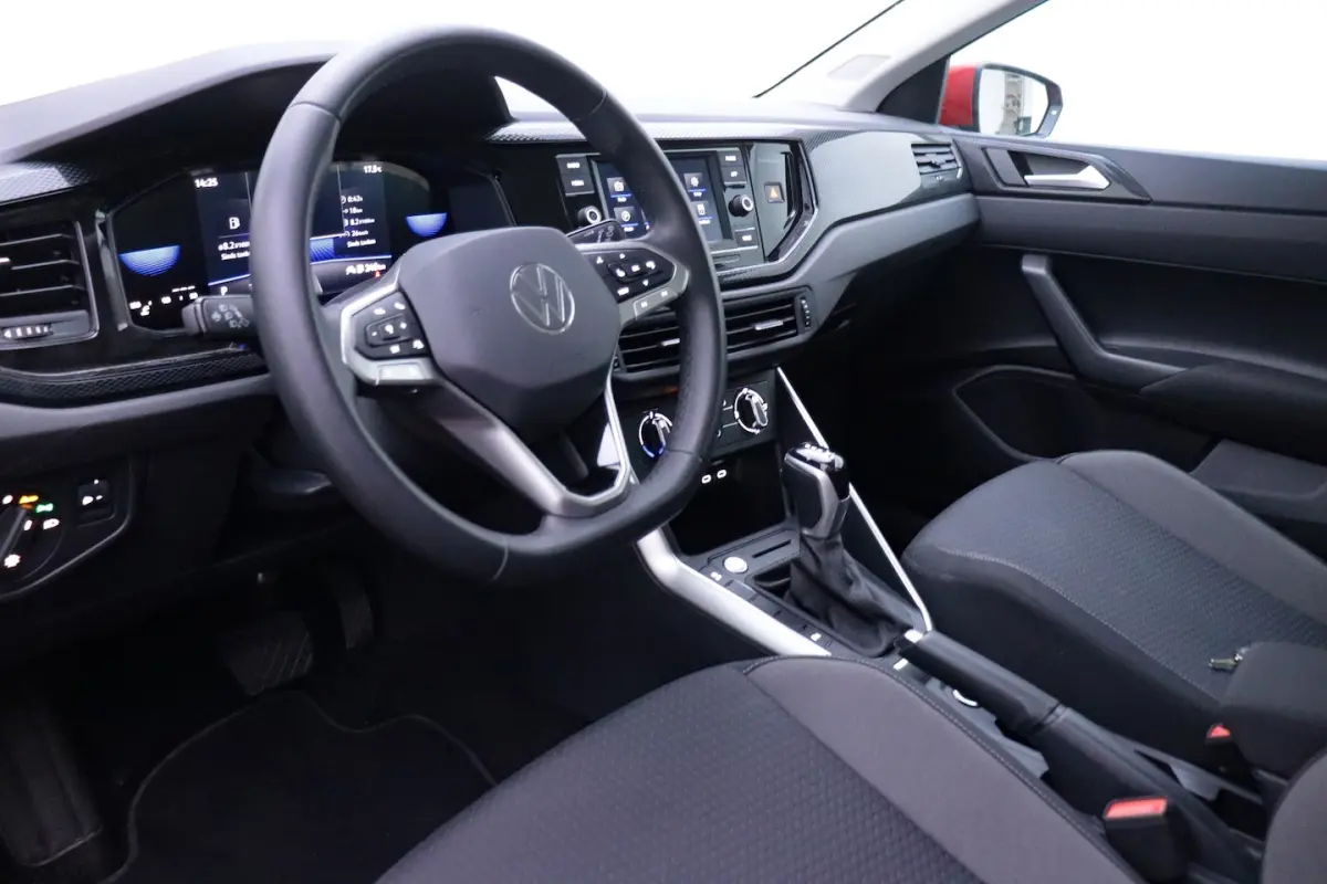 1.0TSI Dsg Life Business LED | KEYLESS | DAB | ADAPTIVE CRUISE | LANE ASSIST | AIRCO | PDC