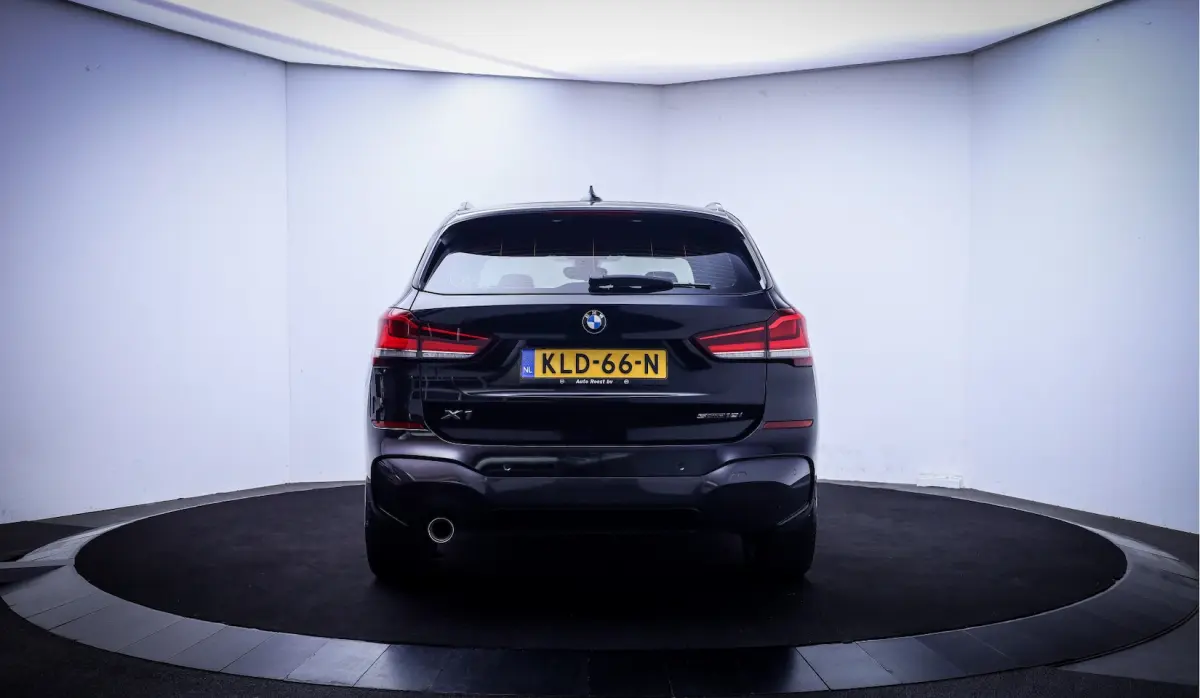 18iA M-SPORT High Executive FULL LED | HEAD UP | NAVI | STOELVERW | CLIMA | CRUISE | ELEK