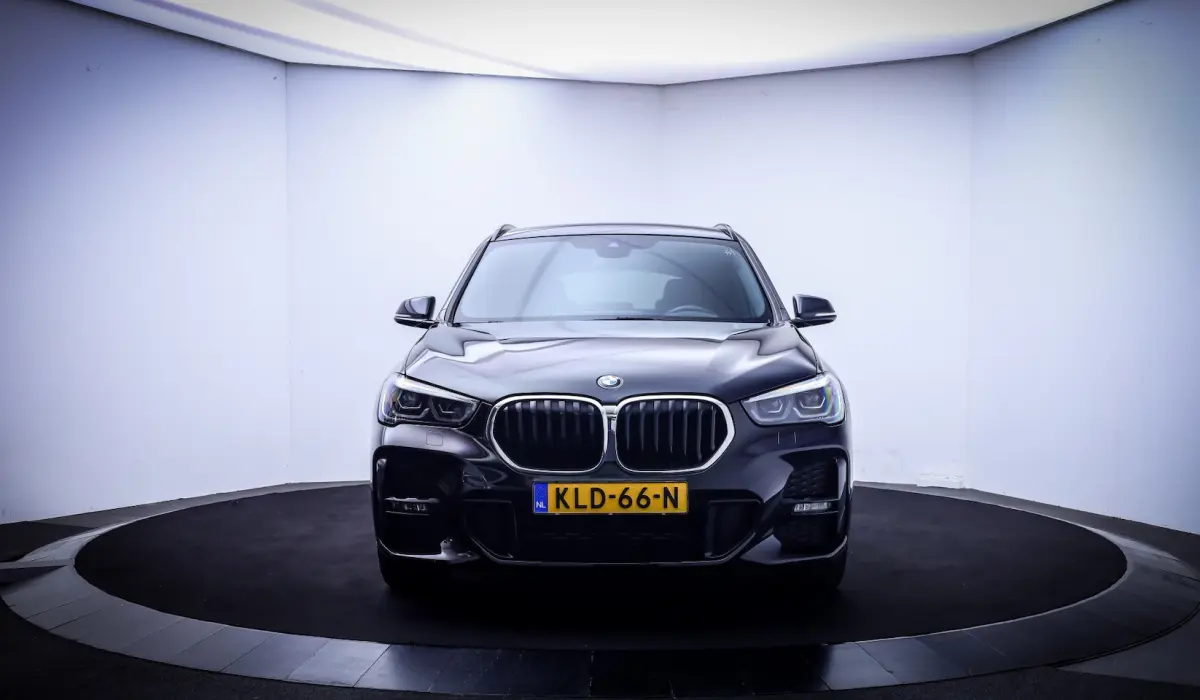 18iA M-SPORT High Executive FULL LED | HEAD UP | NAVI | STOELVERW | CLIMA | CRUISE | ELEK