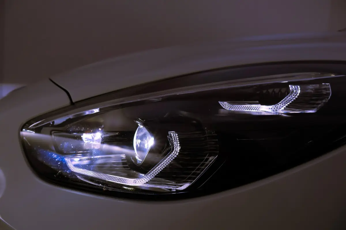 20iA M-SPORT High Executive HUD | MEMORY 2X | HARMANKARDON | CAM. | STOELVERW. | KEYLESS |