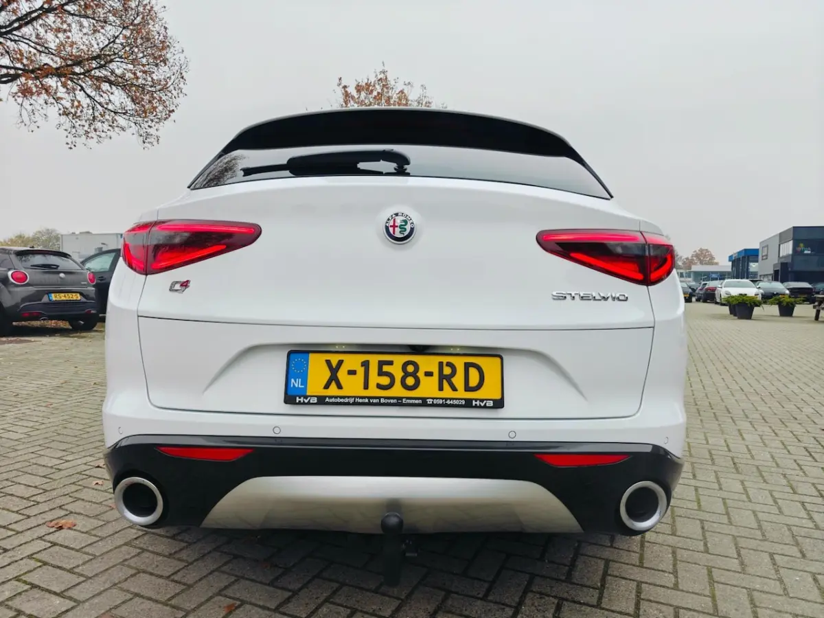 2.0 T AWD Super (280 PK) Facelift