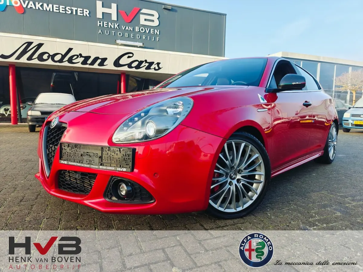 1.7 TBi Quadrifoglio Verde Rosso Competizione