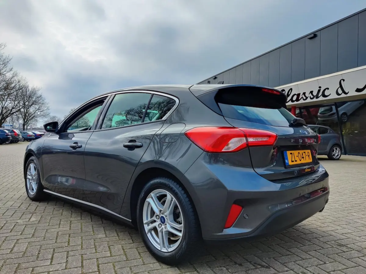 1.0 EcoBoost Trend Edition Business