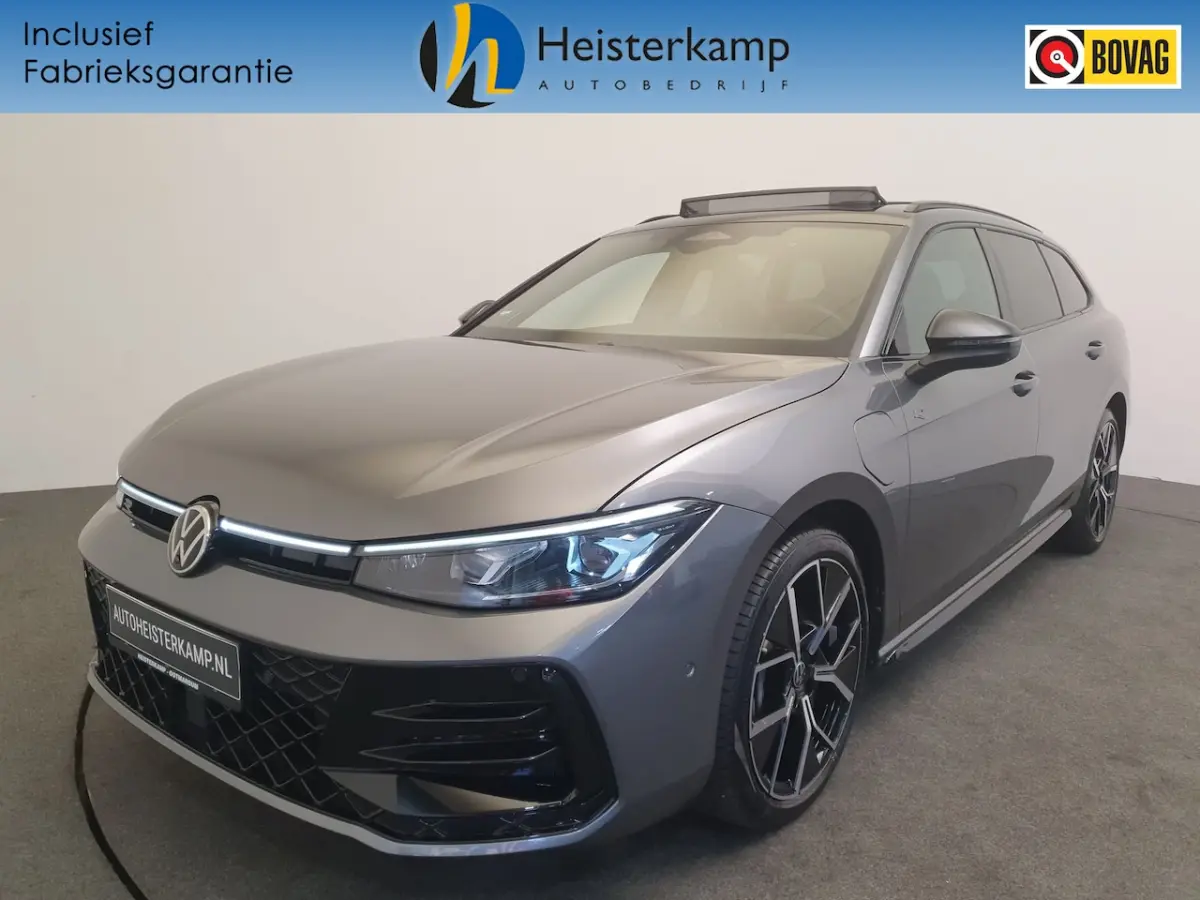 1.5 eHybrid 272pk DSG/AUT R-Line Wegklapbare trekhaak, Harman/Kardon, Leder, Pano