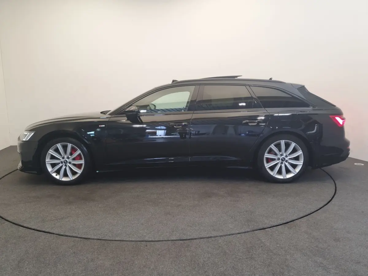 55 TFSI e quattro 368pk Pro Line S Competition Panoramadak, Keyless, Stoelverwarming