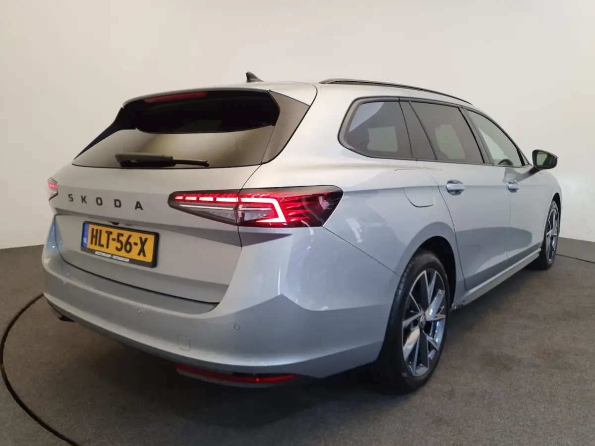 1.5 TSI 204pk DSG/AUT PHEV Sportline Wegklapbare Trekhaak, Camera, Winterpakket