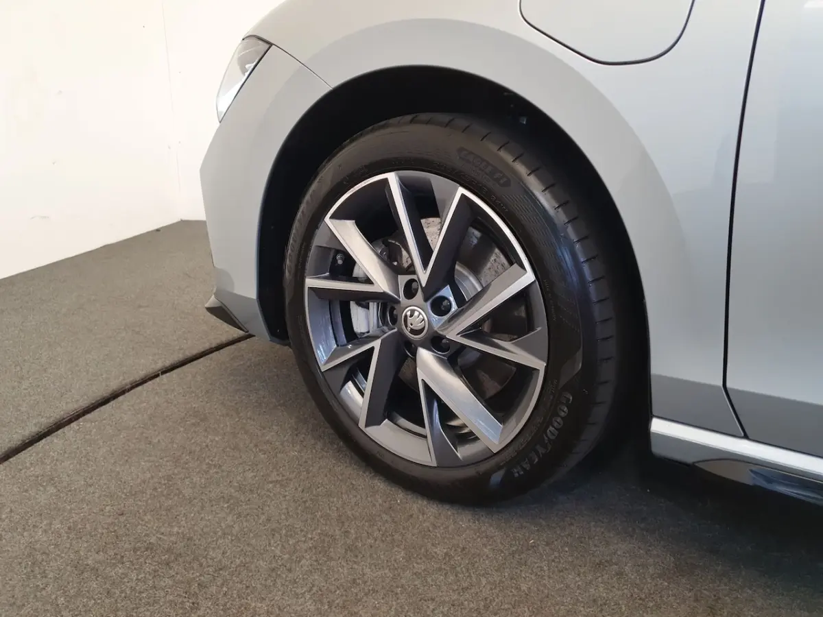 1.5 TSI 204pk DSG/AUT PHEV Sportline Wegklapbare Trekhaak, Camera, Winterpakket