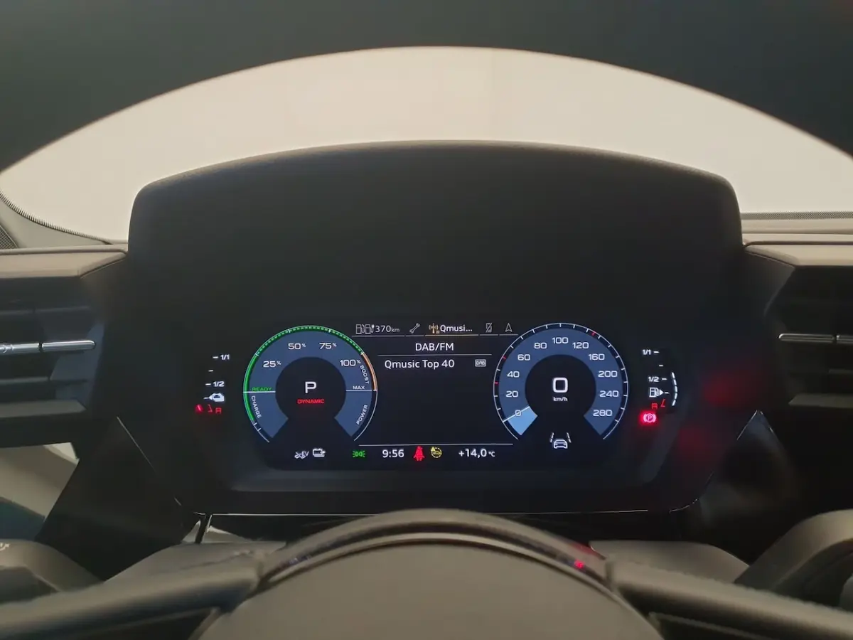 40 TFSI e 204pk S-Line Virtual cockpit, PDC, ACC