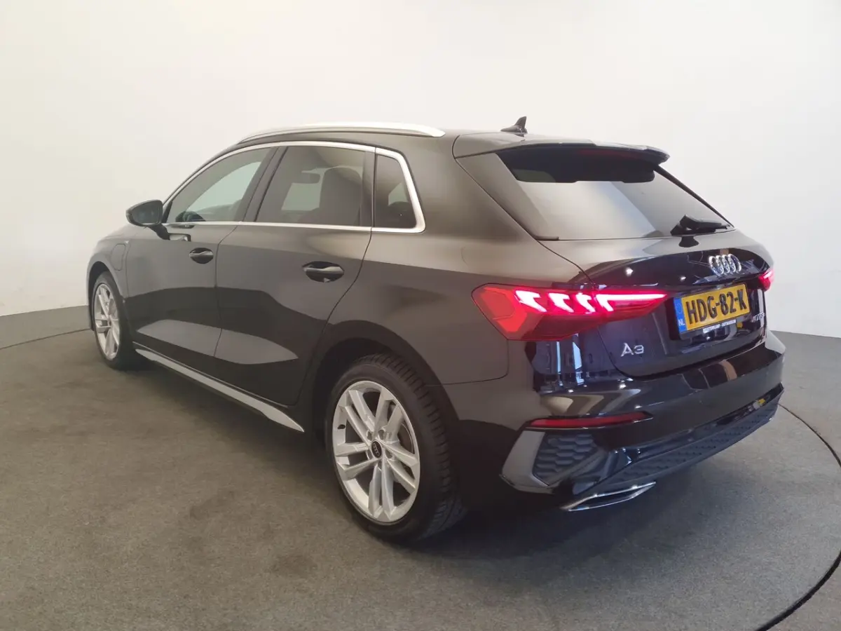 40 TFSI e 204pk S-Line Virtual cockpit, PDC, ACC