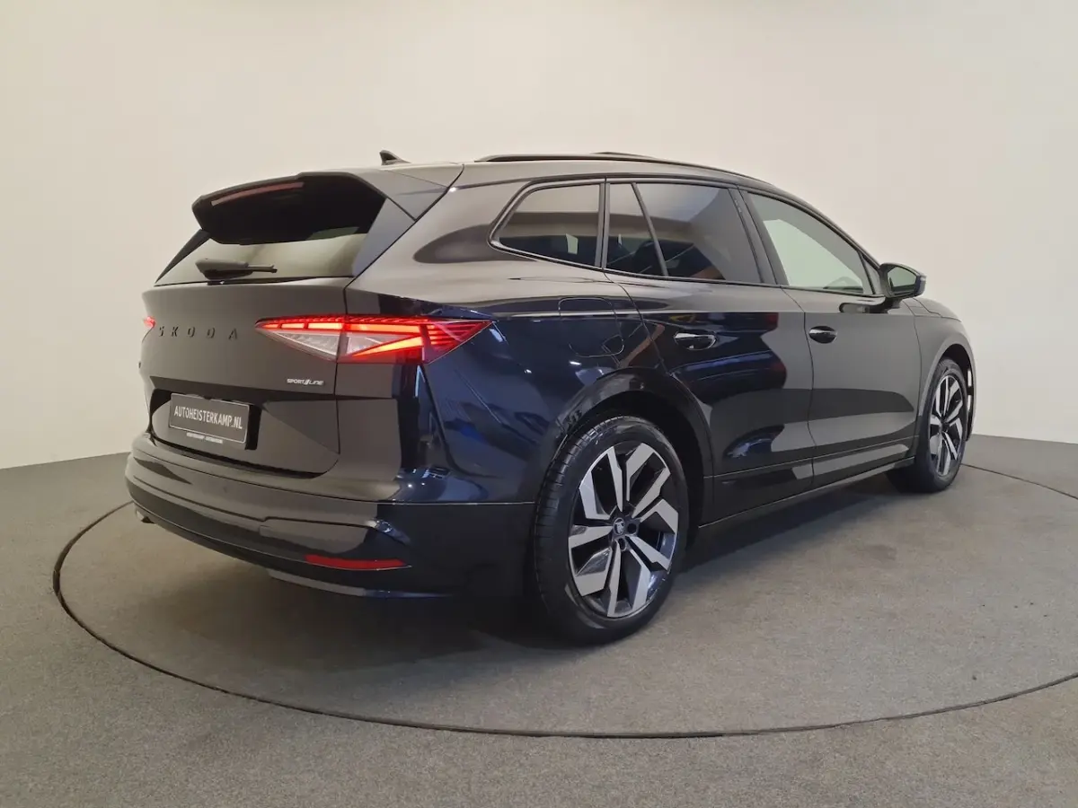 85 Sportline 82 kWh 286pk Wegklapbare trekhaak, Panoramadak, Warmtepomp