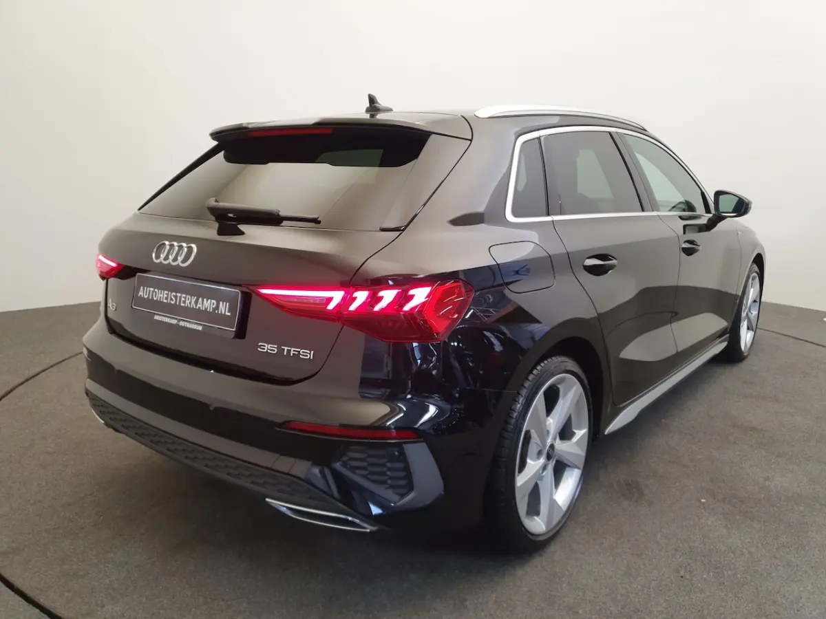 35 TFSI 150pk S-Line S-Tronic Virtual cockpit, Cruise control, App connect