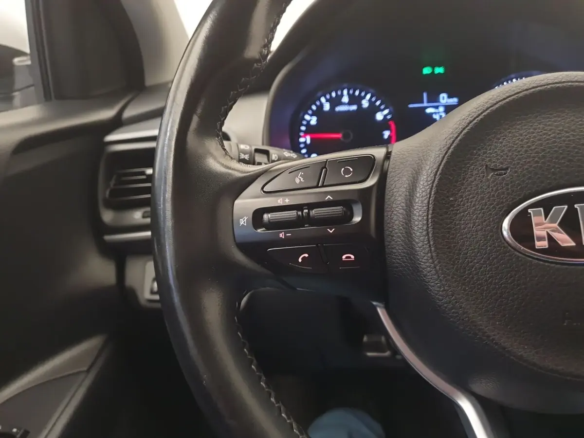 1.0 T-GDi DynamicLine Airco, Cruise control, Achteruitrijcamera
