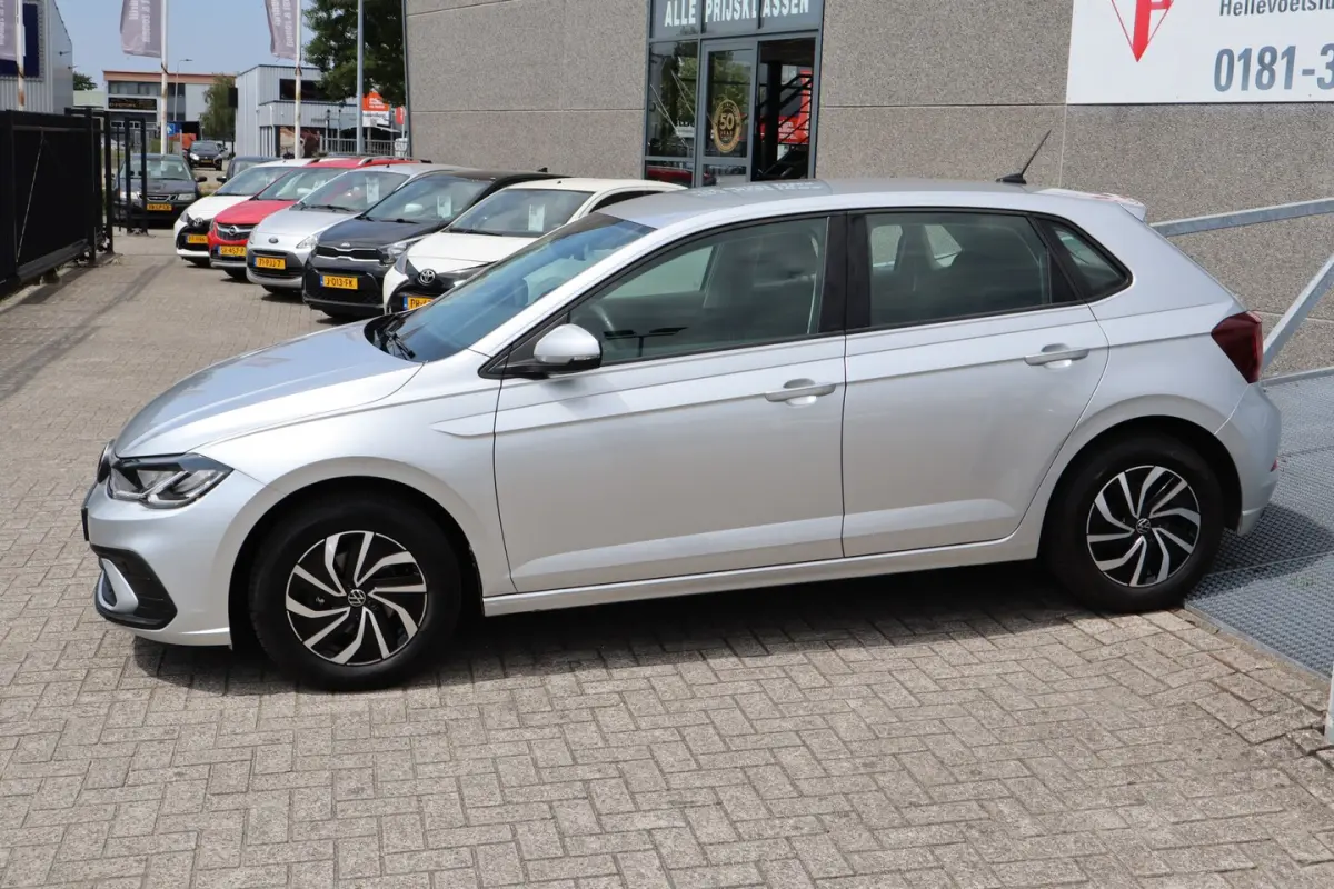 1.0 TSI Life Nederlandse auto Digitale teller/Apple carplay/Adaptive cruise control/Airco/