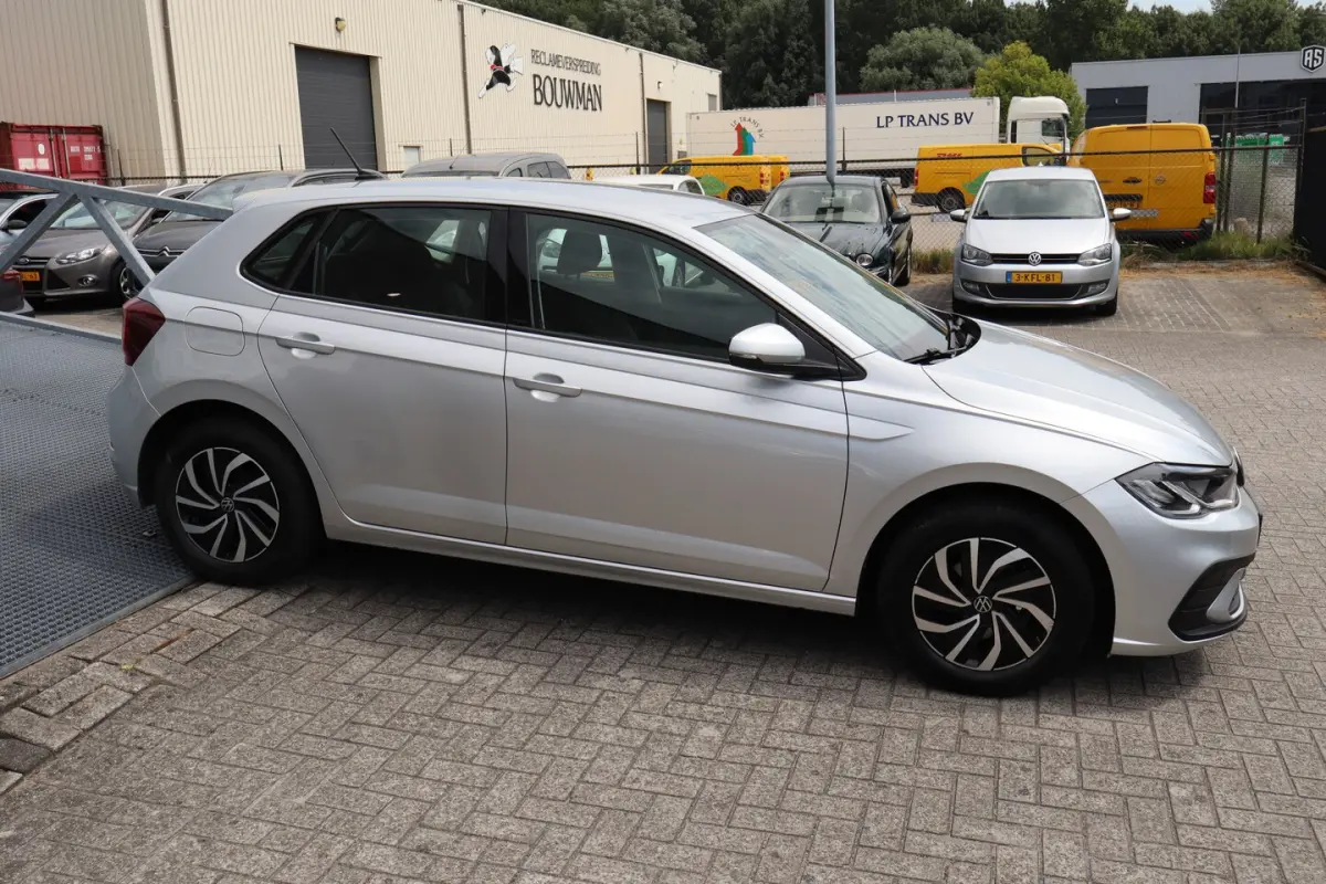 1.0 TSI Life Nederlandse auto Digitale teller/Apple carplay/Adaptive cruise control/Airco/