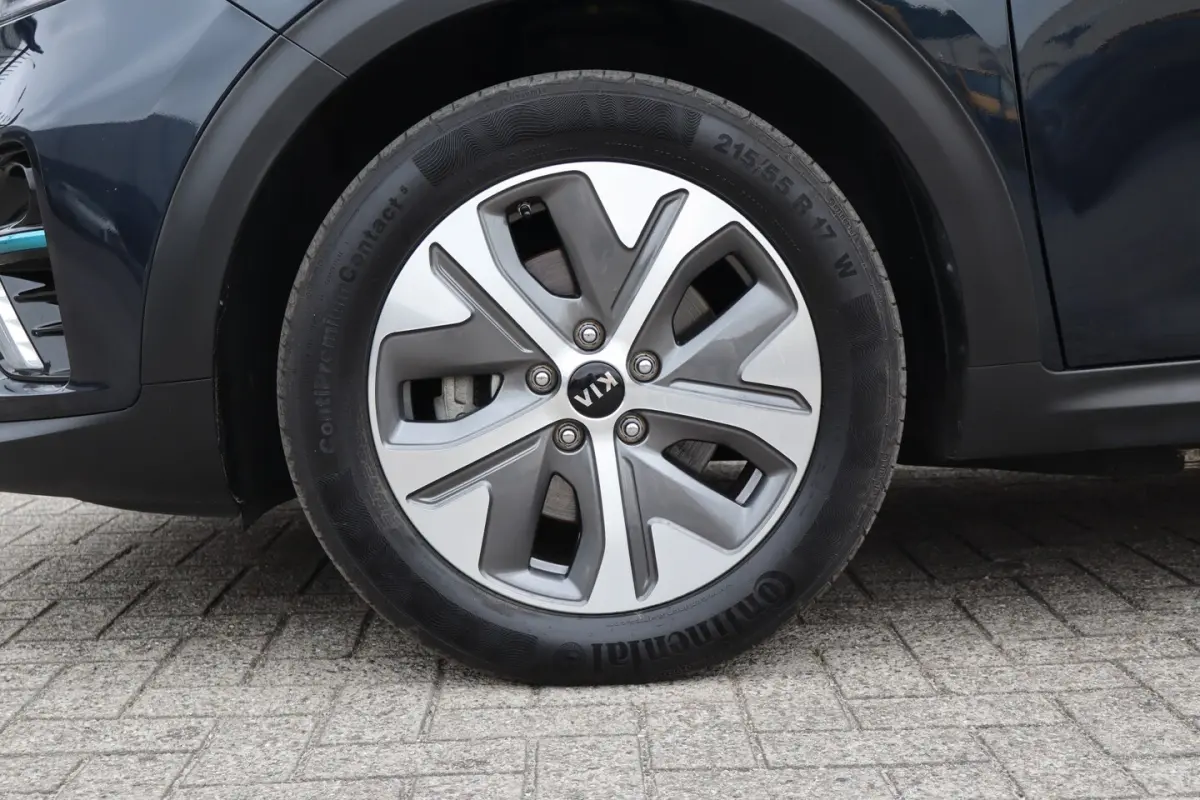 DynamicPlusLine 64 kWh Panoramadak/Stoelverwarming/stuurverwarming/Lane assist/Apple carpl