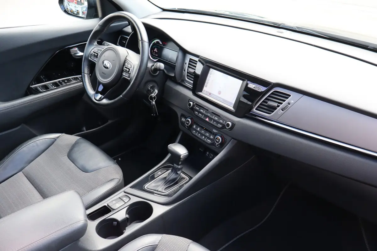 1.6 GDi Hybrid Design Edition Panoramadak Apple carplay/Achteruitrijcamera/Stoelverwarming