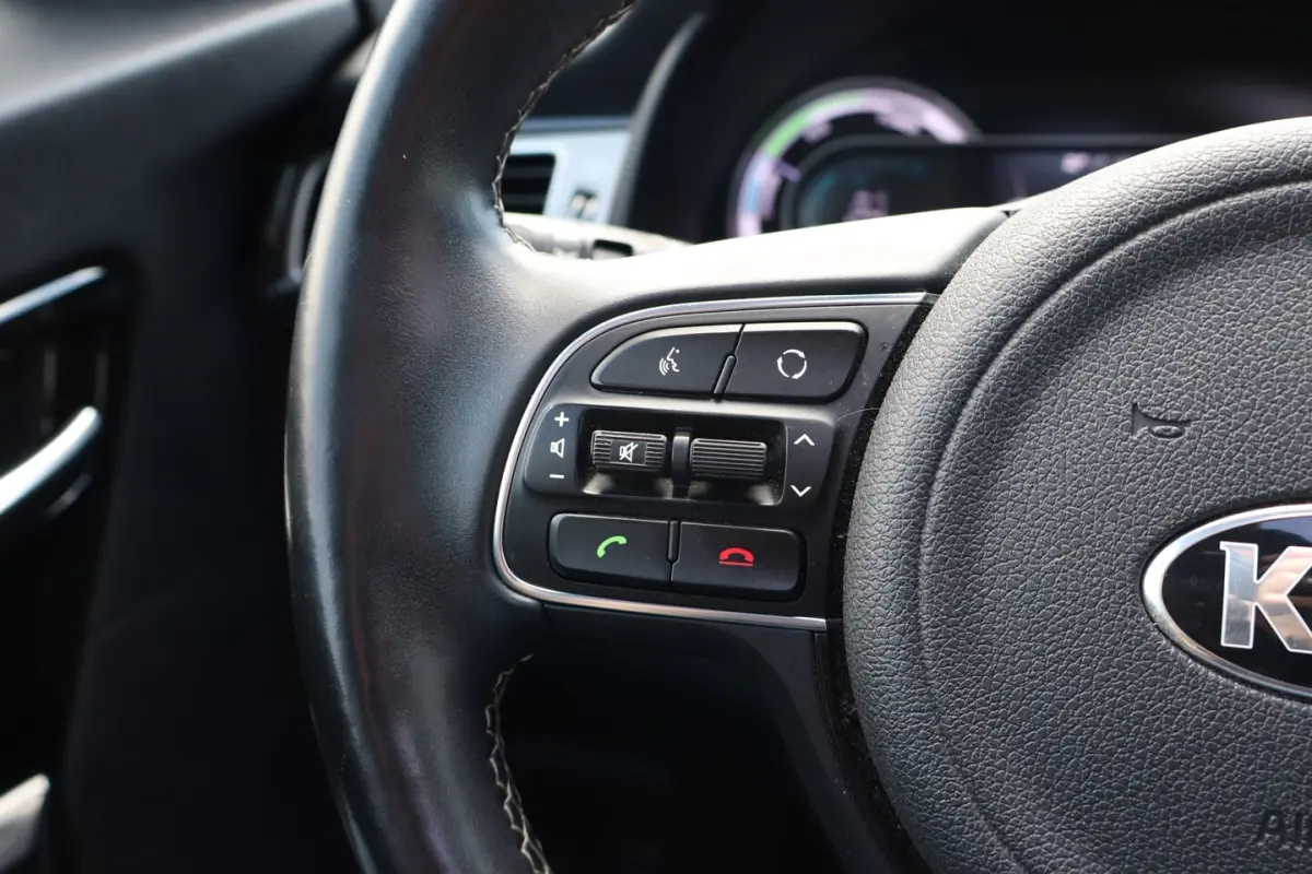 1.6 GDi Hybrid Design Edition Panoramadak Apple carplay/Achteruitrijcamera/Stoelverwarming