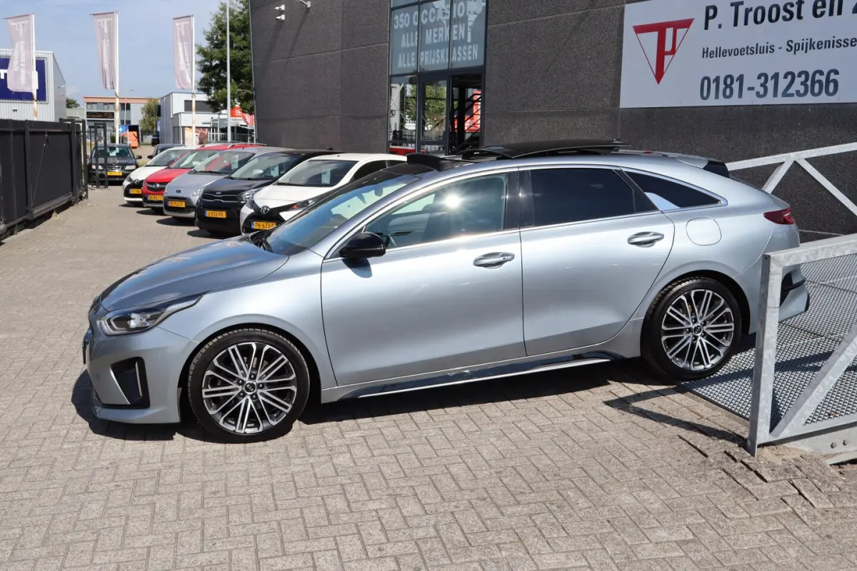 ProCeed 1.5 T-GDI GT-PlusLine Panoramadak Apple carplay/Stuurverwarming/Stoelverwarming vo