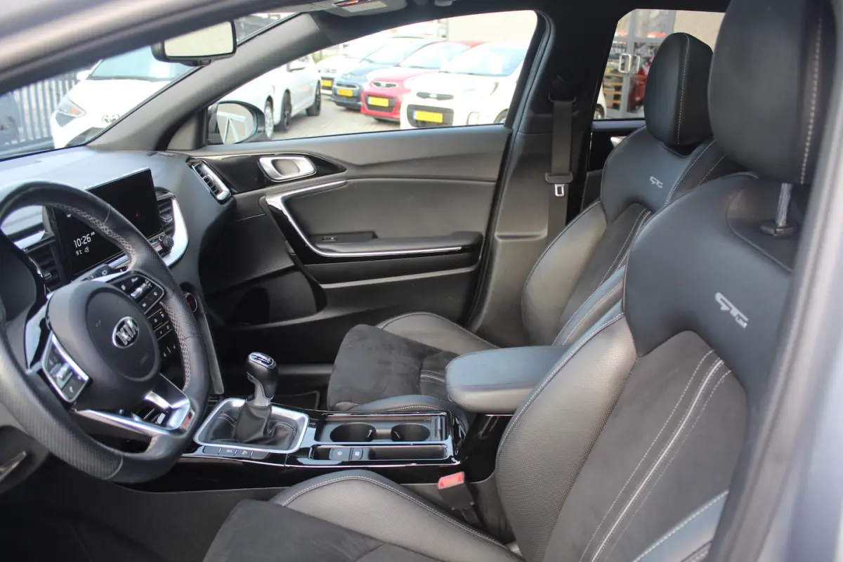 ProCeed 1.0 T-GDI GT-Line 1ste Eigenaar/Panoramadak/Virtueel cockpit/Apple carplay/Achteru