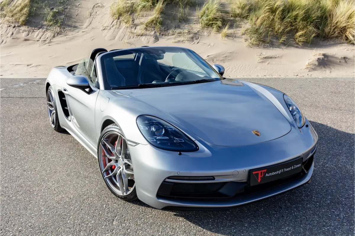 2.5 Sportchrono|Sportuitlaat|Apple carplay|Alarm klasse 3|Achteruitrijcamera|20 Inch Conca