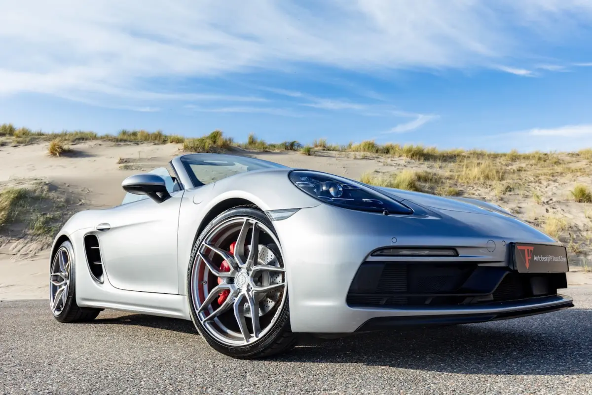 2.5 Sportchrono|Sportuitlaat|Apple carplay|Alarm klasse 3|Achteruitrijcamera|20 Inch Conca