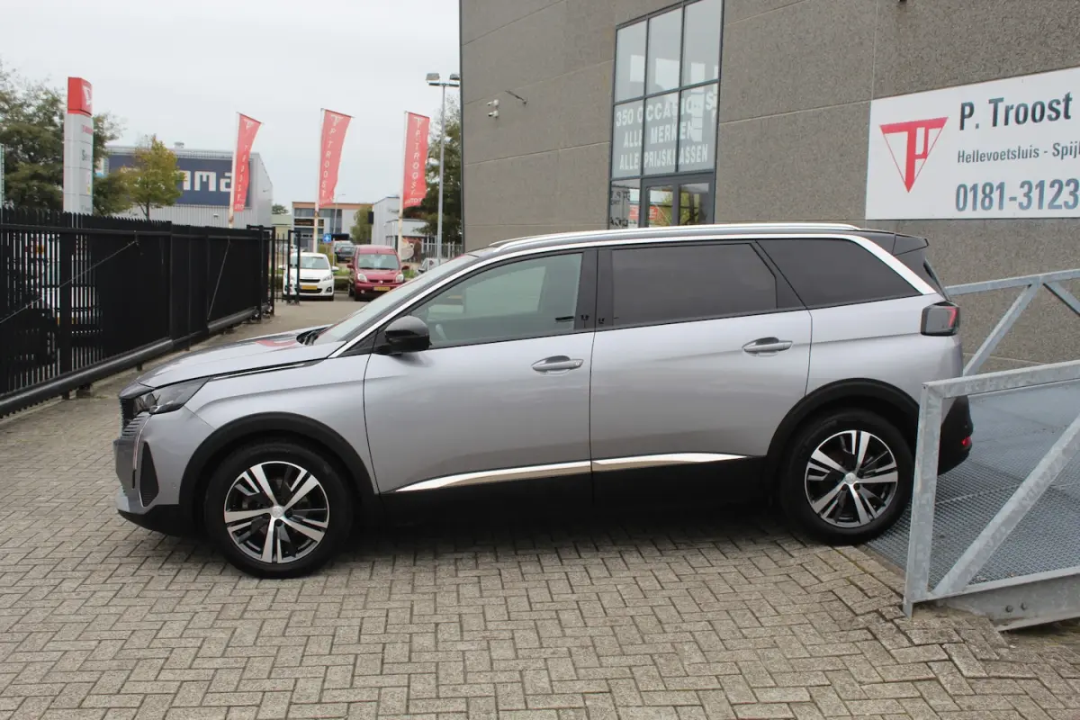 1.2 PureTech Active Pack Business 7 Zitplaatsen/Navigatie/Climate Control/Multifunctioneel