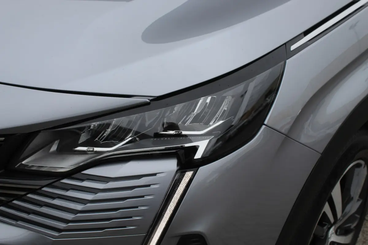 1.2 PureTech Active Pack Business 7 Zitplaatsen/Navigatie/Climate Control/Multifunctioneel