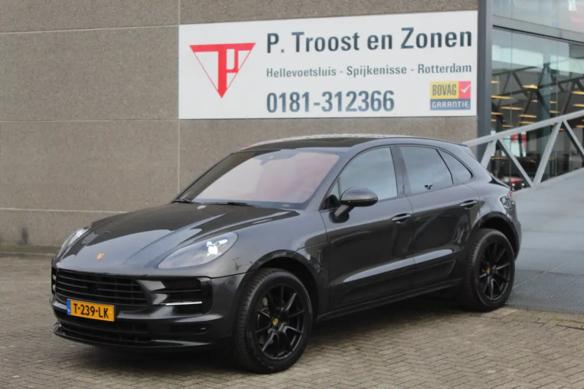 2.0 Panoramadak/Adaptive cruise control/Lederen bekleding/Elektr. verstelbare stoelen met
