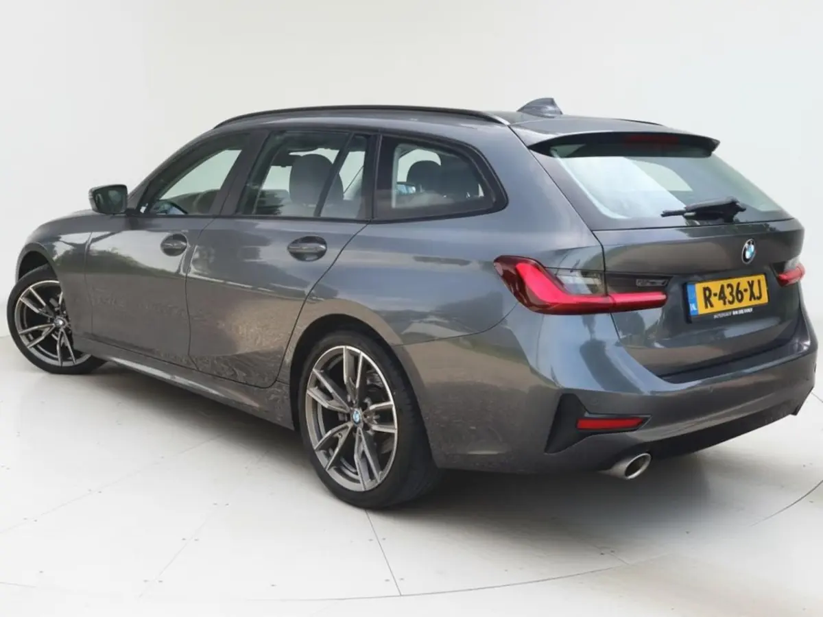 318i Business Edition Plus | Clima | Cruise | Multimedia/Navi | Stoel/-Stuurverwarming | L
