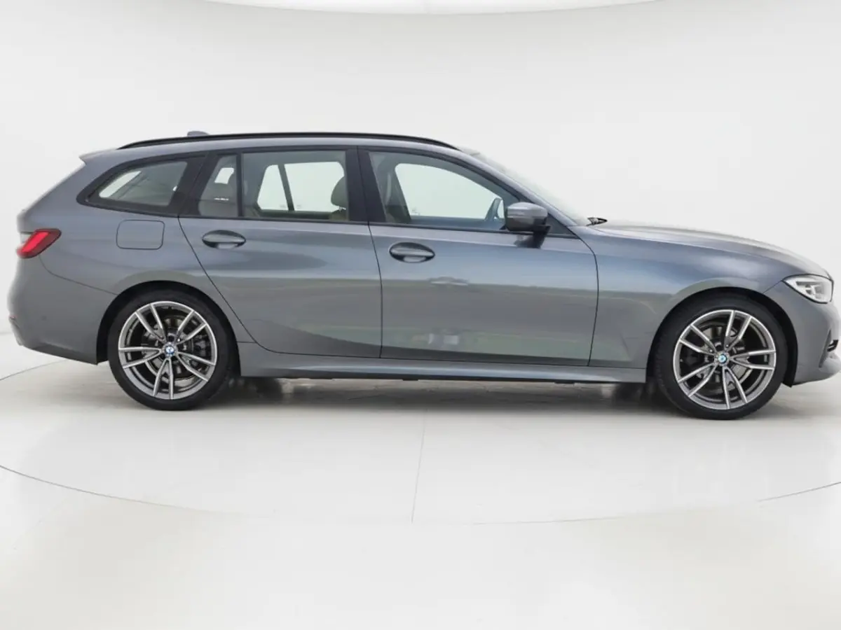 318i Business Edition Plus | Clima | Cruise | Multimedia/Navi | Stoel/-Stuurverwarming | L