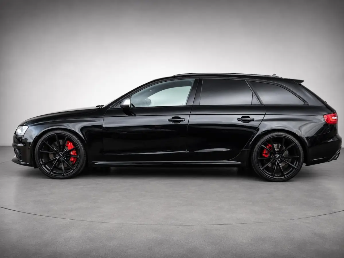 4.2 FSI RS 4 quattro | Nieuwe DB Ketting | Clima | Cruise | Multimedia/Navi | Leder | PDC