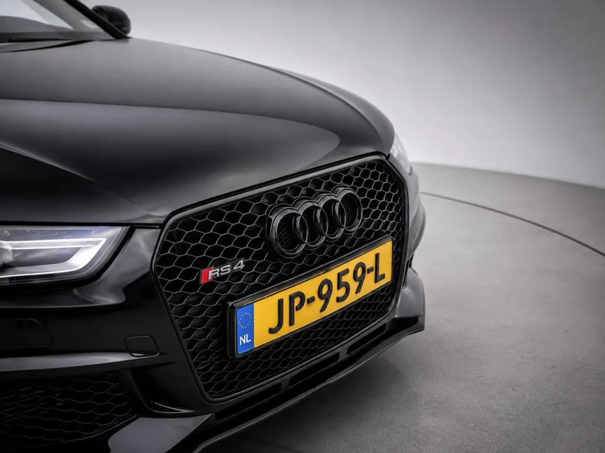 4.2 FSI RS 4 quattro | Nieuwe DB Ketting | Clima | Cruise | Multimedia/Navi | Leder | PDC