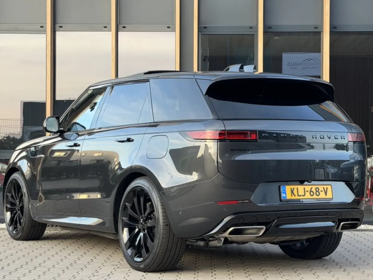 P550e Autobiography | Black Pack | Meridian Surround 3D | Trekha
