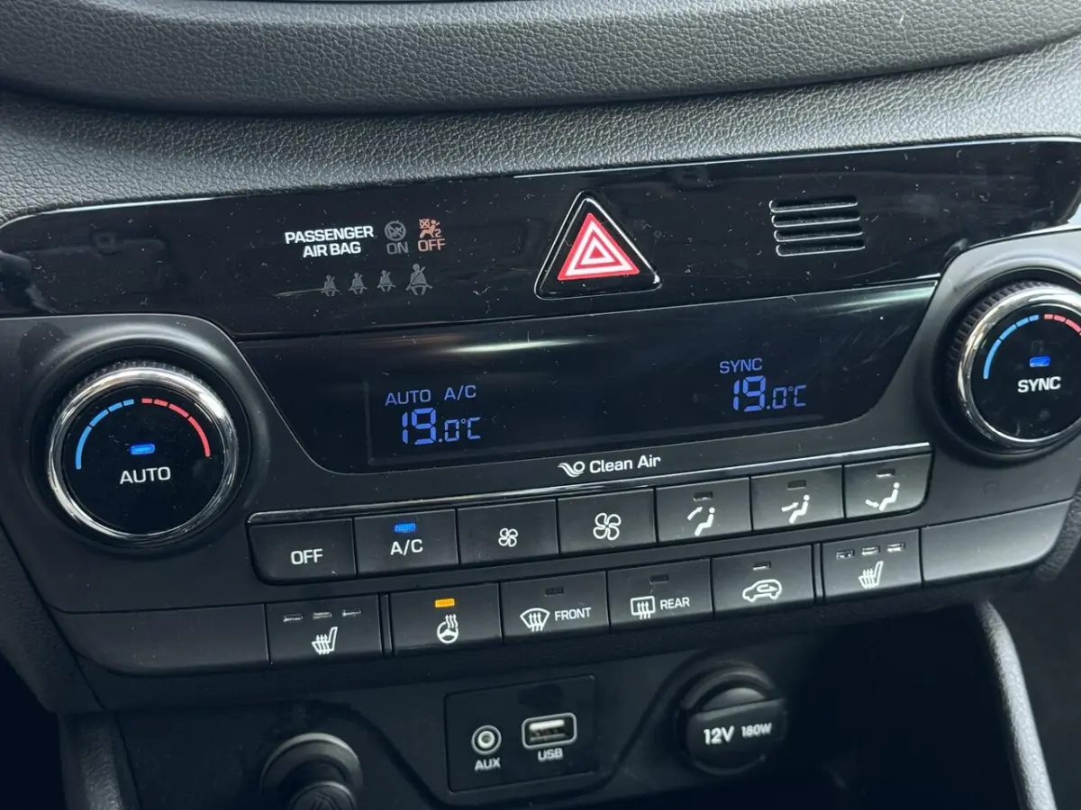 1.6 T-GDi Comfort 4WD PARKEERCAMERA | NAVI | TREKHAAK 177 PK